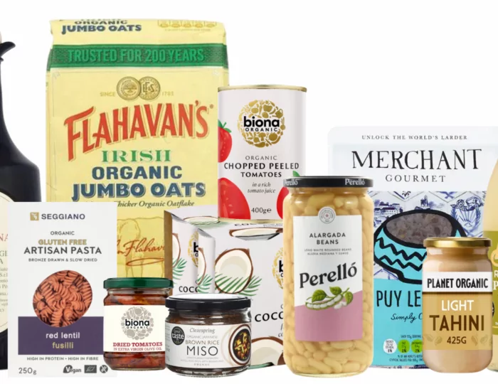 12 Kitchen Cupboard Staples